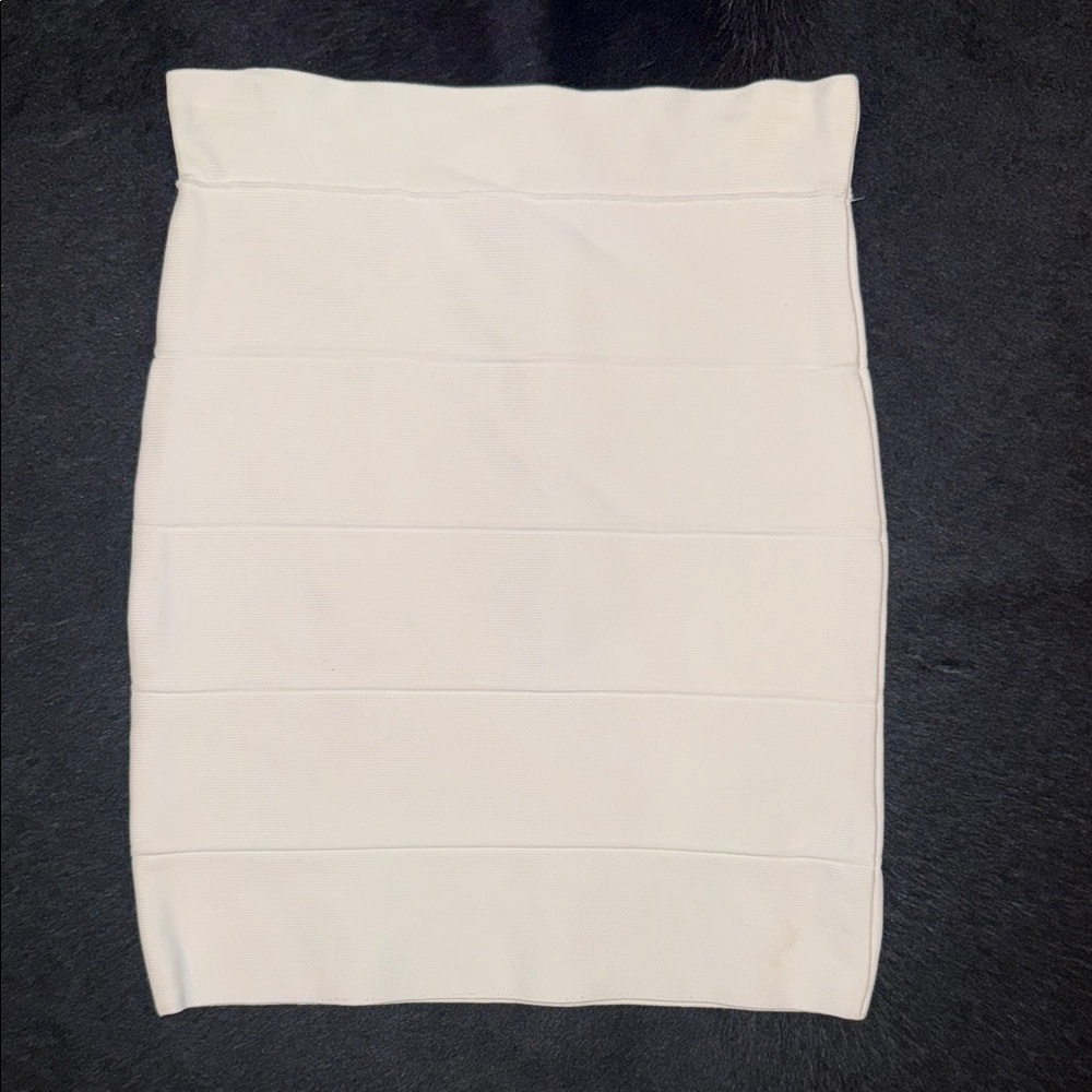 BCBGMaxAzria White Pencil Skirt